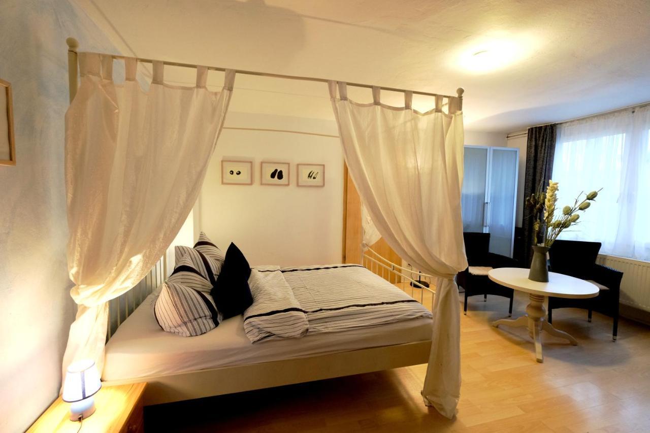 Luxus-Ferienhaus Auf Reiterhof Art.Quartier Velgast Bagian luar foto